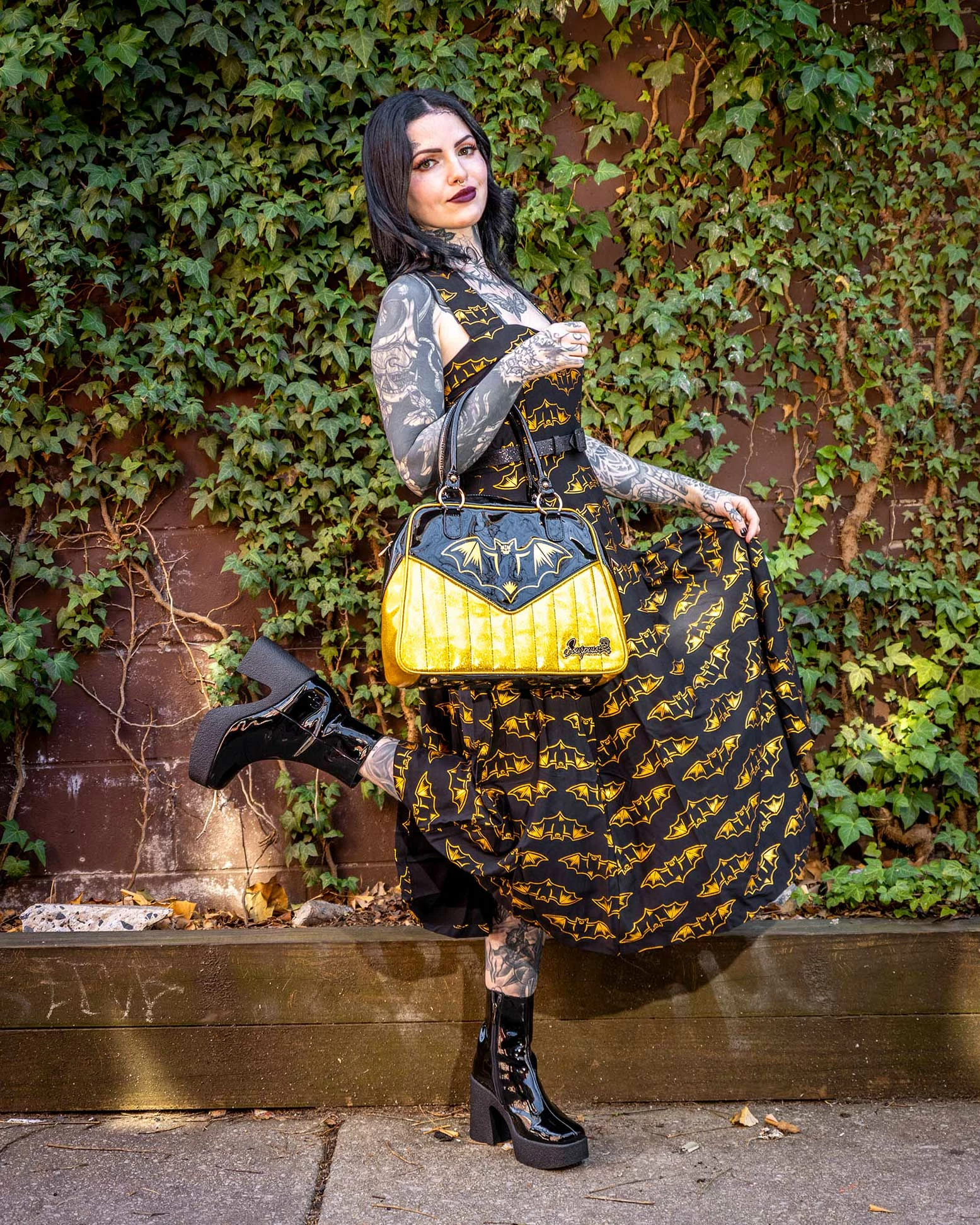 Coupon ???? SOURPUSS NOKTURNAL BAT GOLD BOWLER â¤ď¸ - Image 2