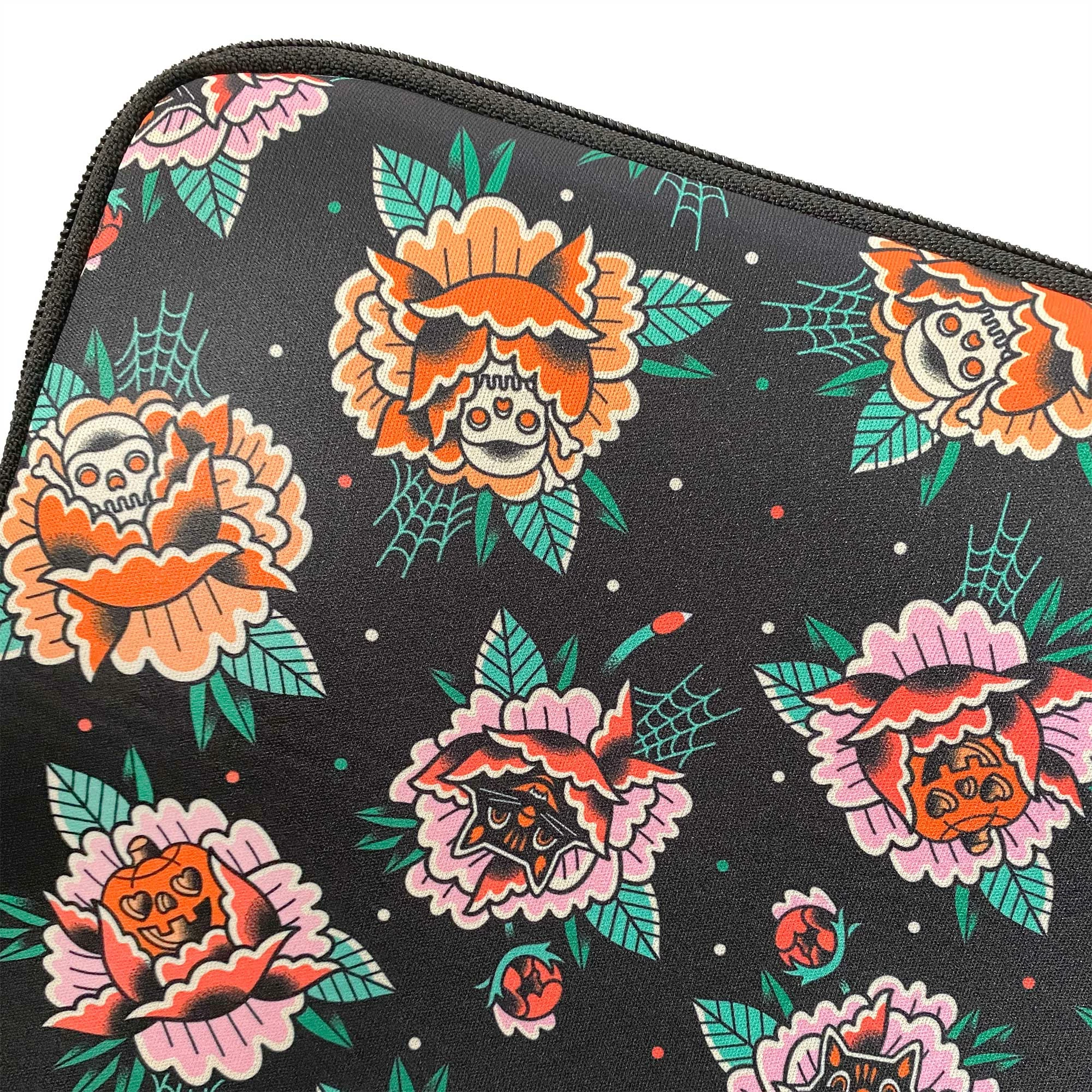 New ???? SOURPUSS CREEPY PEONIES LAPTOP SLEEVE ???? - Image 4