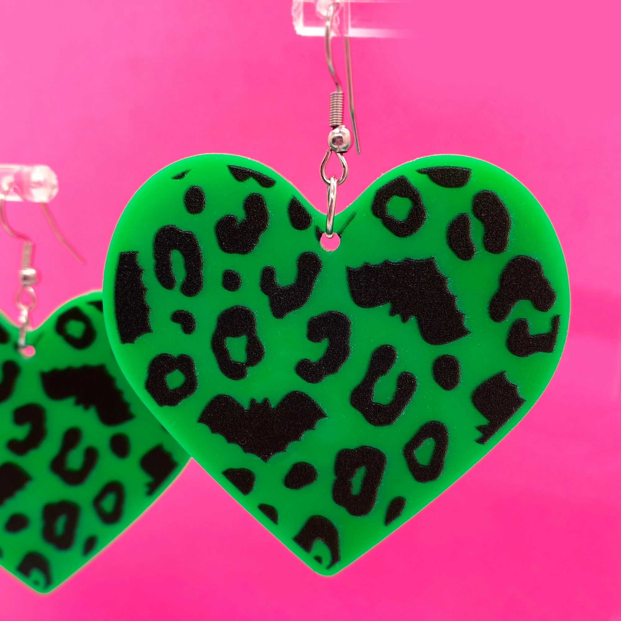 Discount ⌛ SOURPUSS BATTY LEOPARD ACRYLIC EARRINGS GREEN ???? - Image 3