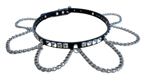 Budget ???? ROCK ME PYRAMID STUD AND CHAINS BELT ???? - Image 2