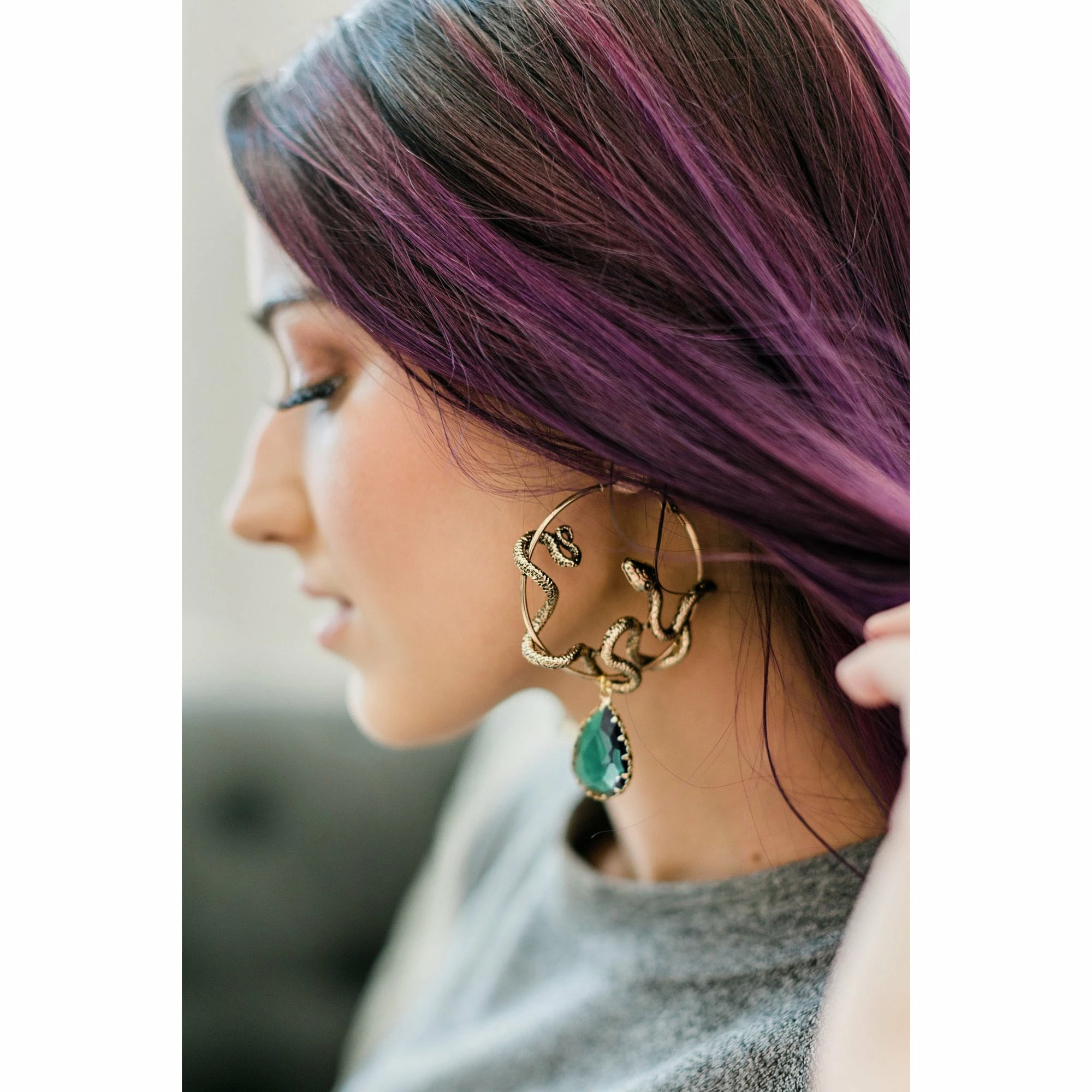 Brand new ???? SERPENT'S TREASURE HOOP EARRINGS EMERALD ⭐ - Image 2